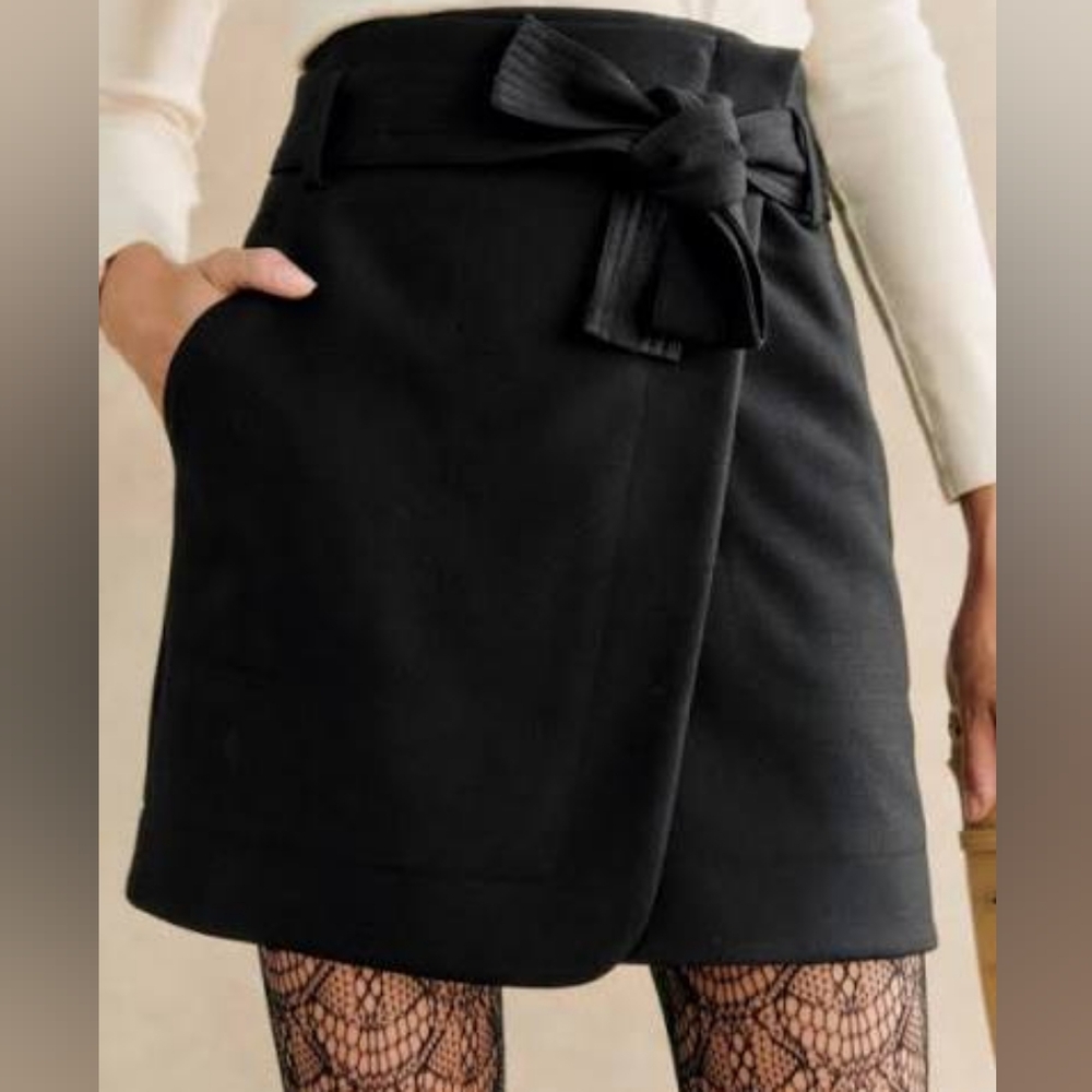 Sezane Leandra Skirt in Black Size 38